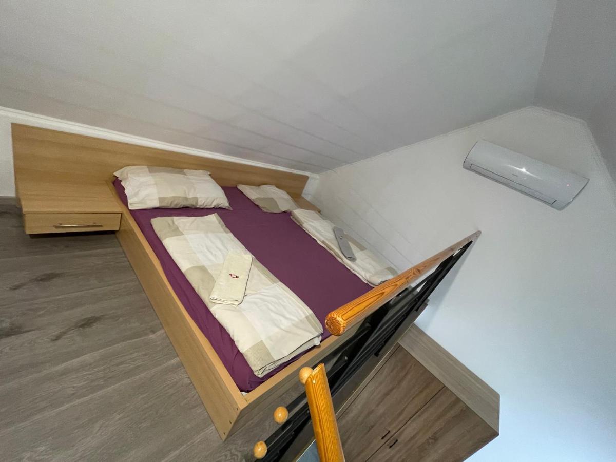Marcell Apartman Jula Exterior foto